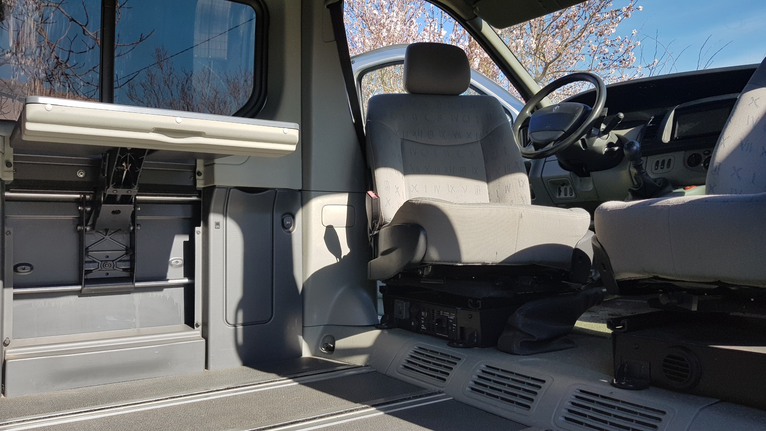 Renault - Trafic Passenger - Foto 4