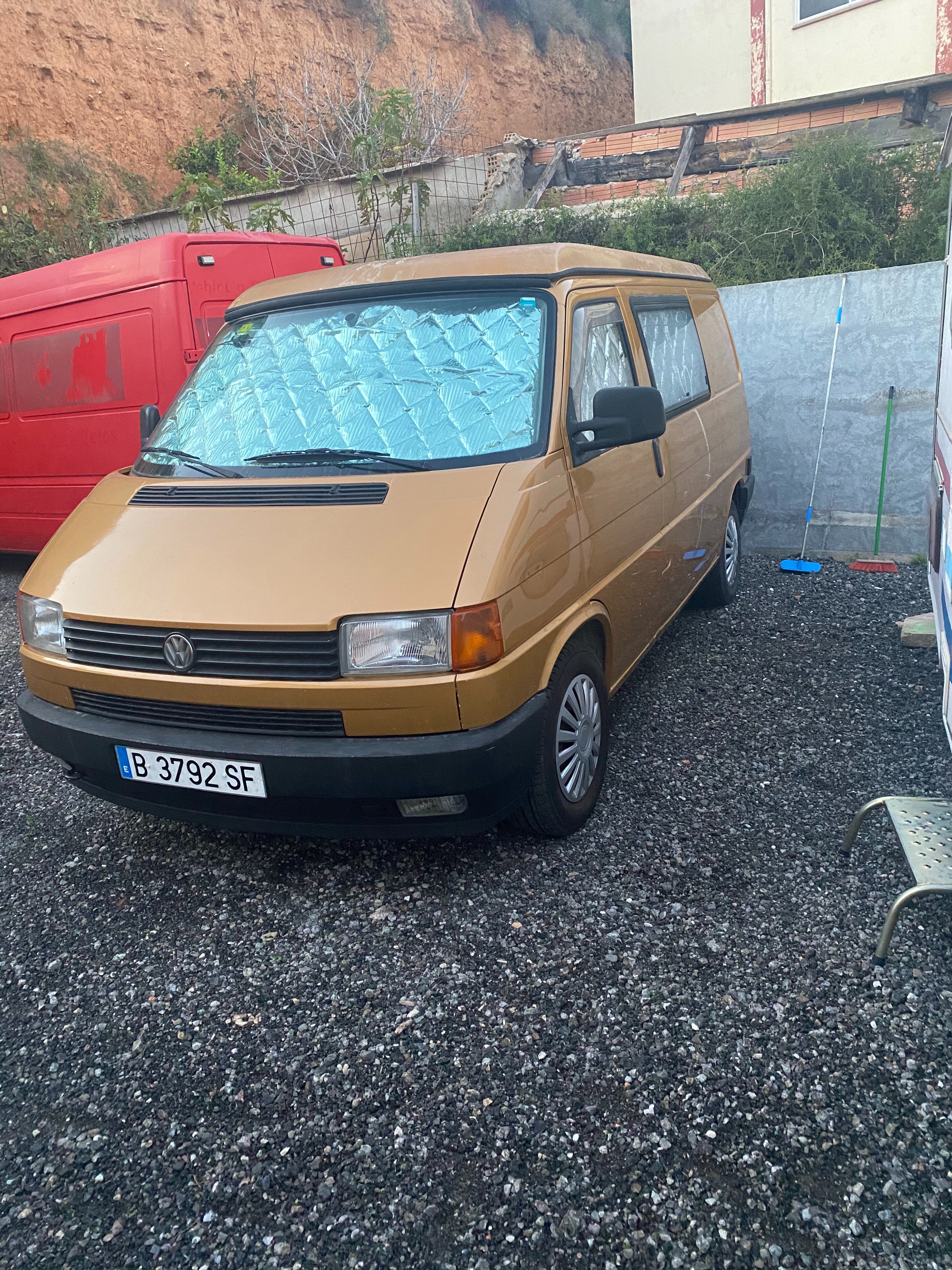 Volkswagen - California - Foto 3