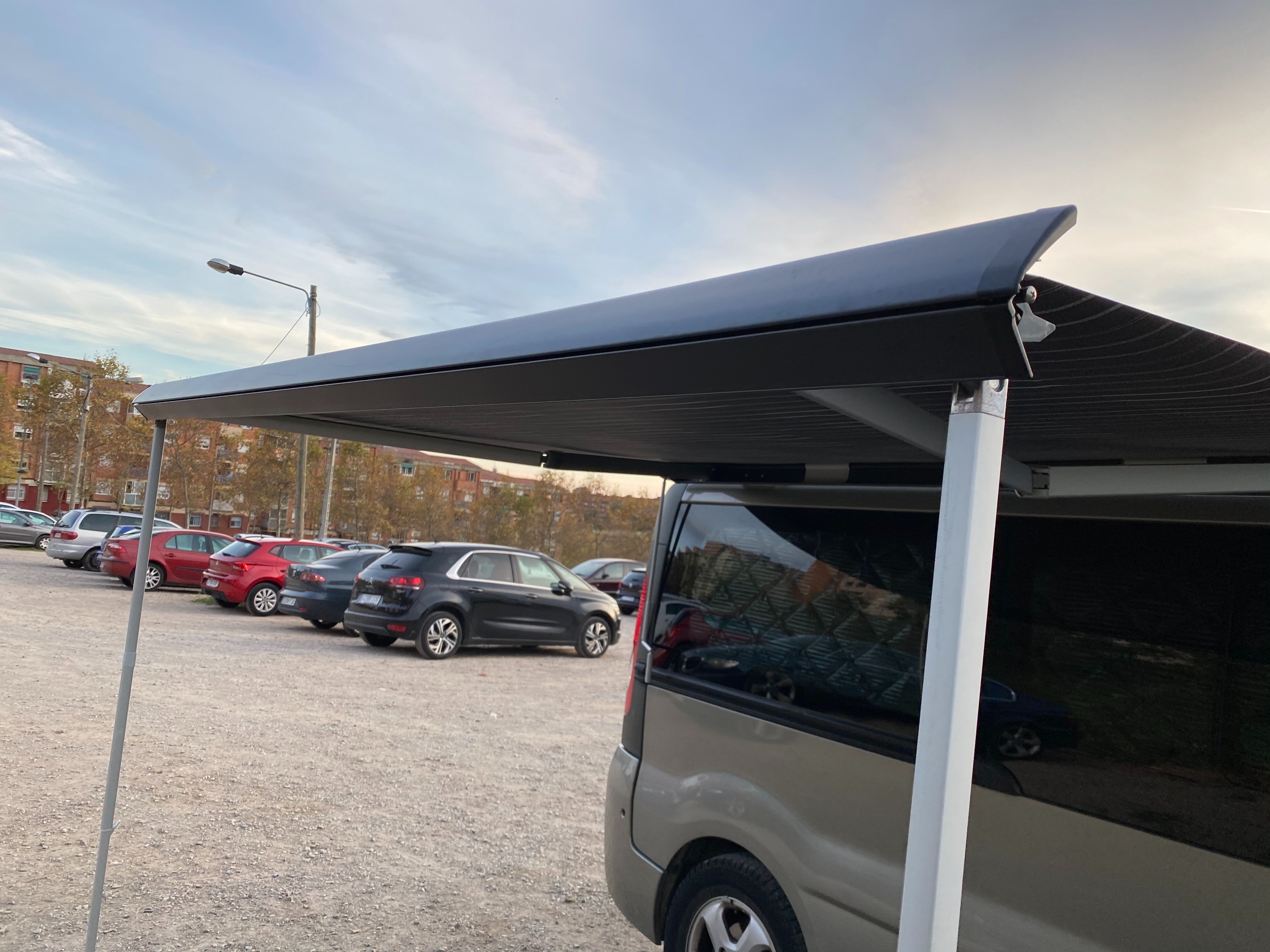 Ace - Renault trafic larga black edition - Foto 23