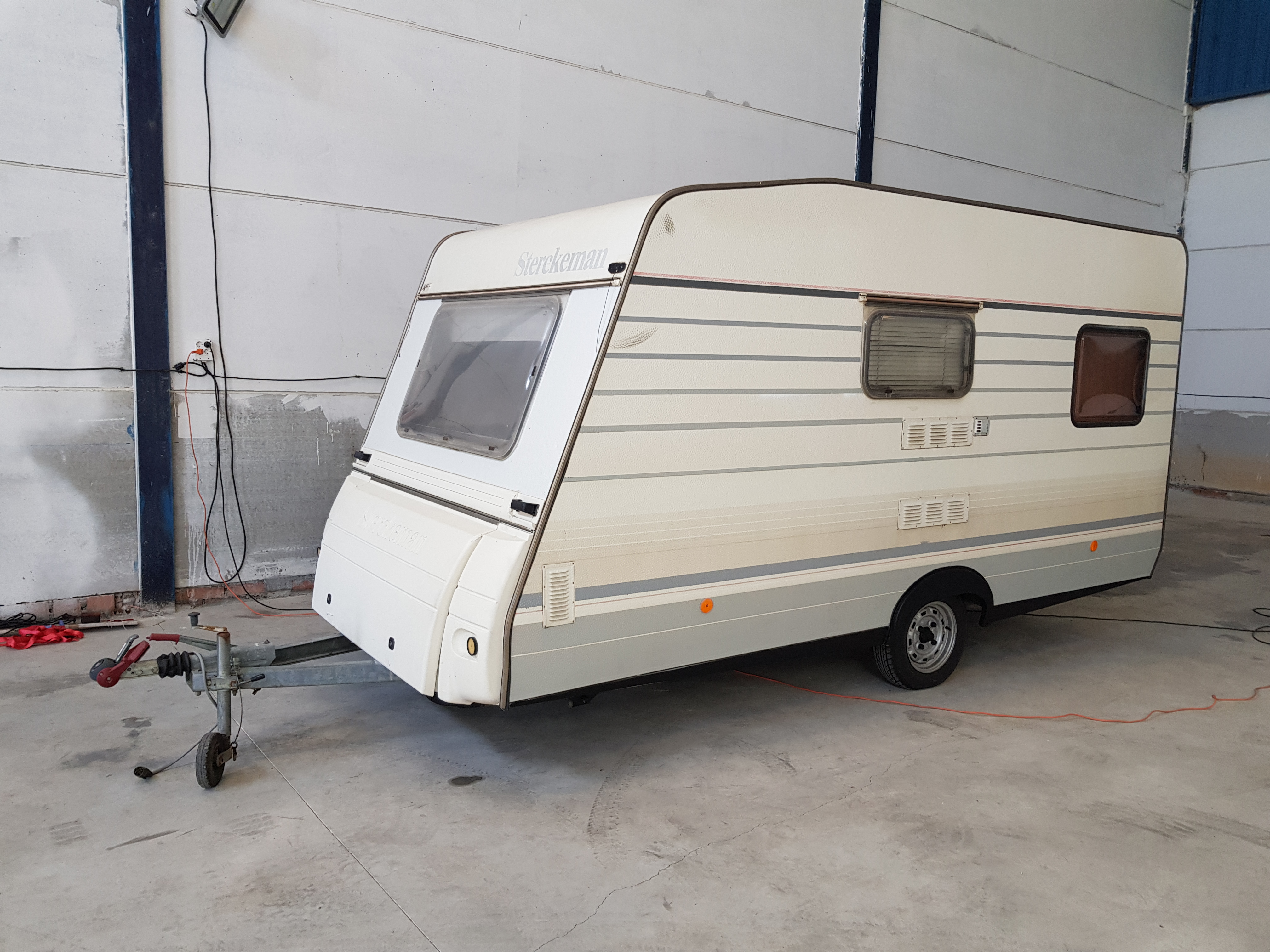 Caravana Sterckeman 390 a la venta por 3.000